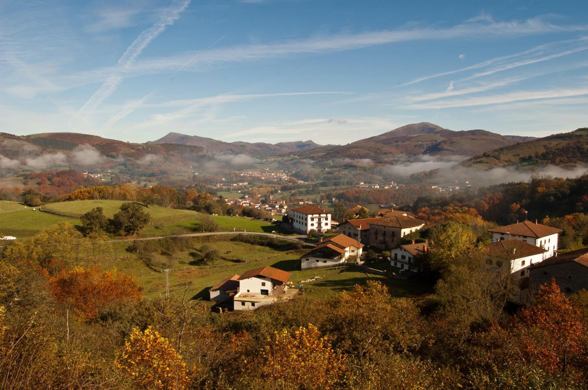 Hotel Urgain Oronoz-Mugaire Luaran gambar