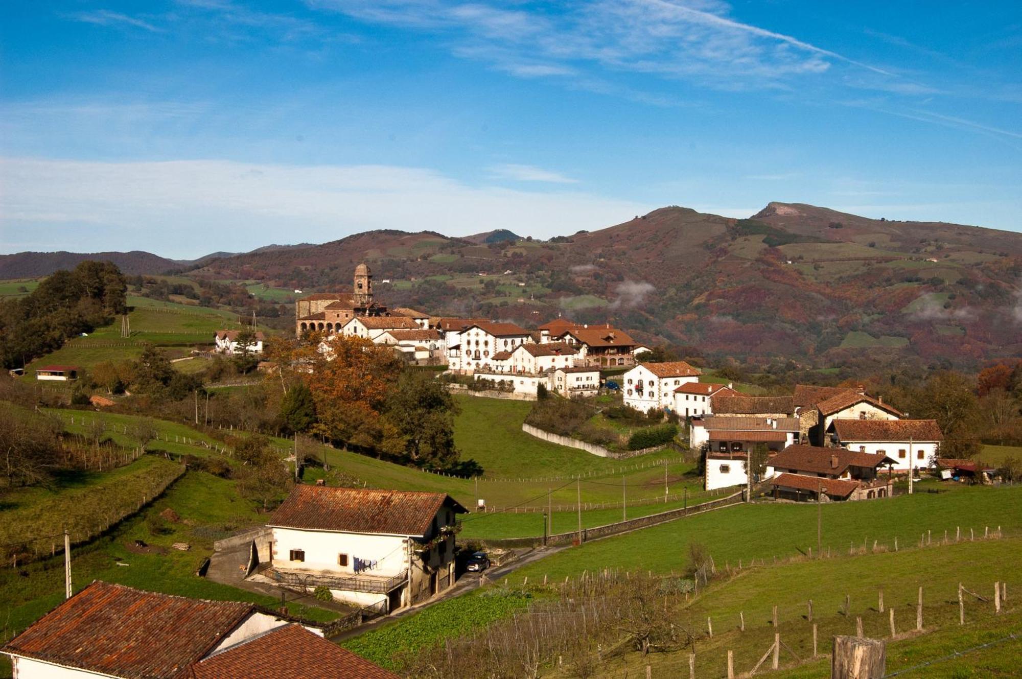 Hotel Urgain Oronoz-Mugaire Luaran gambar
